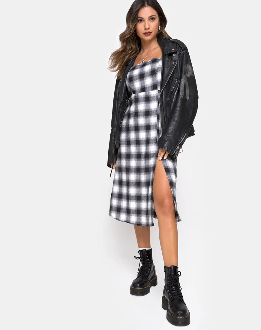 Kaoya Dress in Plaid Black White