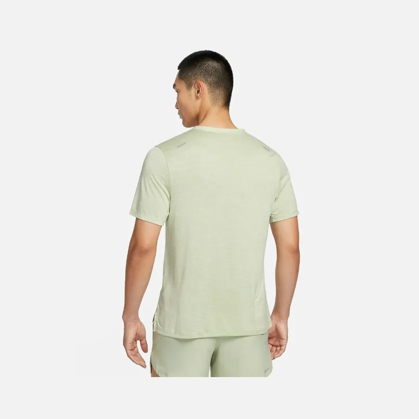 Nike Dri-FIT Rise 365 Men's Short-Sleeve Running Top -Olive Aura/Heather