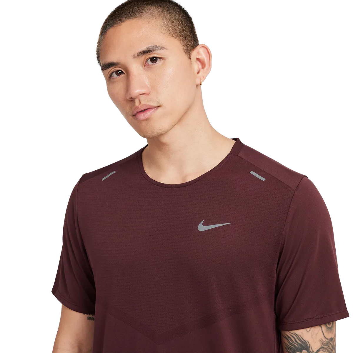 Nike Dri-FIT Rise 365 Shortsleeve