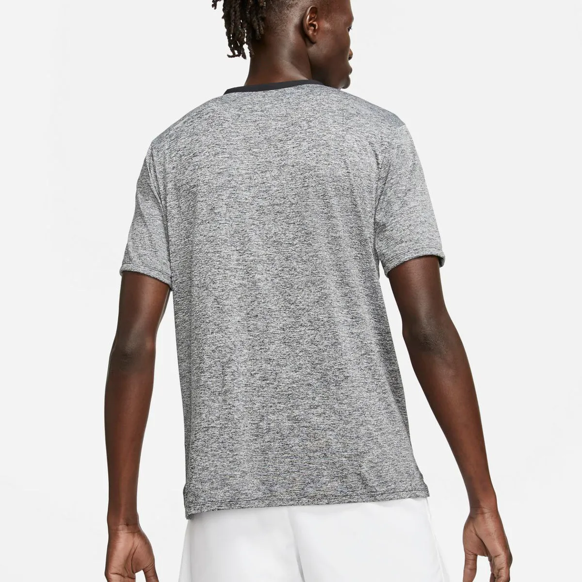 Nike Dri-FIT Rise 365 Shortsleeve