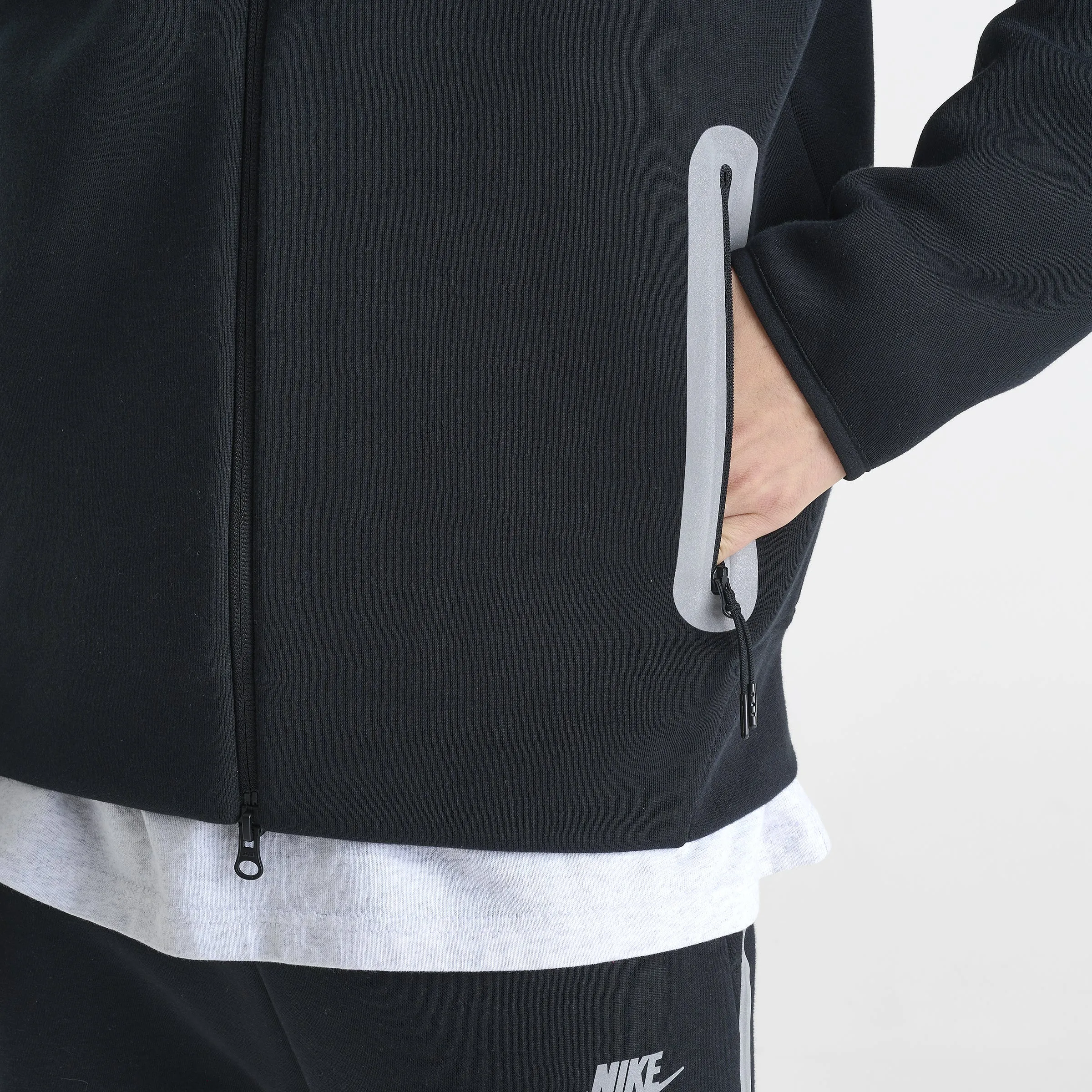 Nike Sportswear Tech Fleece Full-Zip Windrunner Black / Bemis Silver